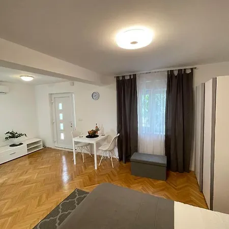 Apartment Maria Zadar